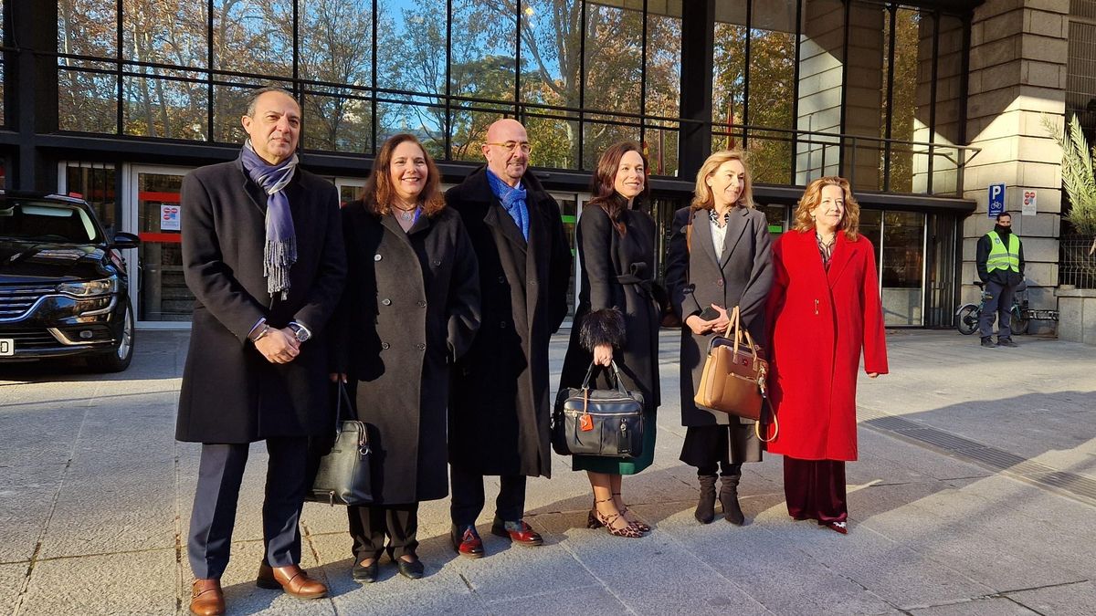 El consejero de Sanidad del Gobierno de Aragón, José Luis Bancalero, a su llegada al Consejo Interterritorial