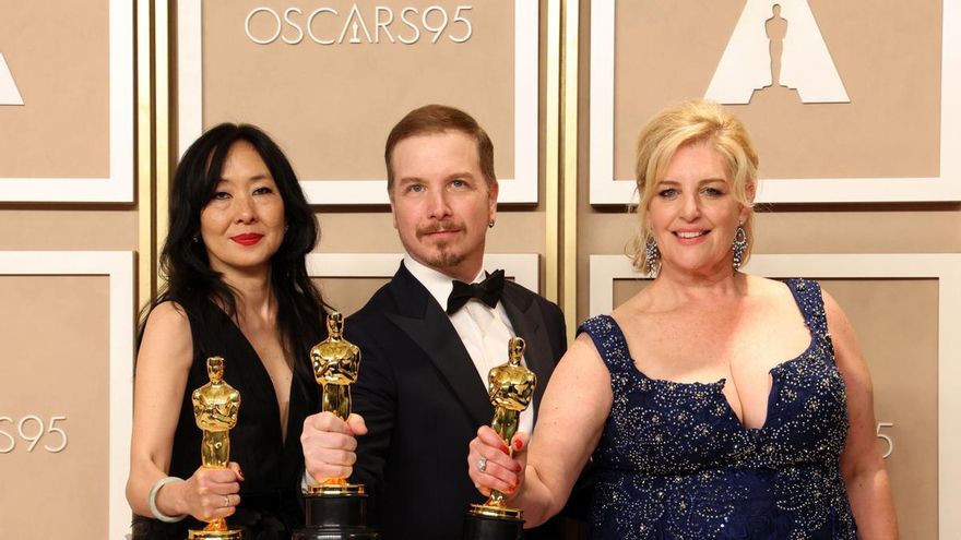 Adrien Morot, Judy Chin y Anne Marie Bradley, ganadores del Oscar a Mejor maquillaje y peluquería