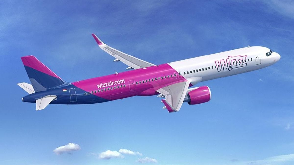 La aerolínea 'low cost' Wizz Air abre tres rutas desde el Aeropuerto de Asturias