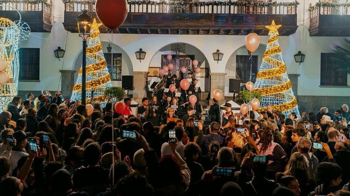 Los Llanos de Aridane anima a decorar balcones, fachadas y negocios esta Navidad