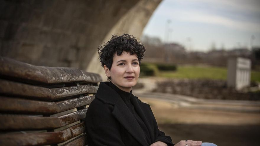 Clara Morales, escritora: “En España recordamos muy mal y hay mucha voluntad de olvidar”