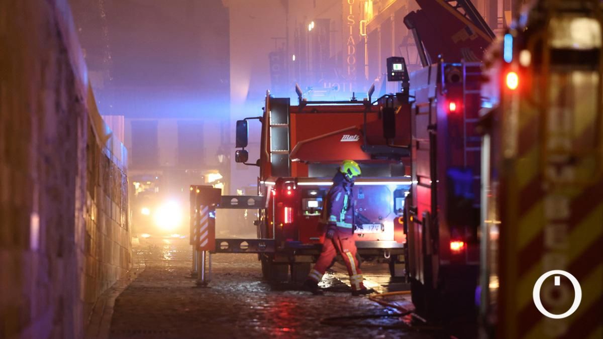 IU apunta a una "negligencia" del Cabildo tras el incendio de la Mezquita