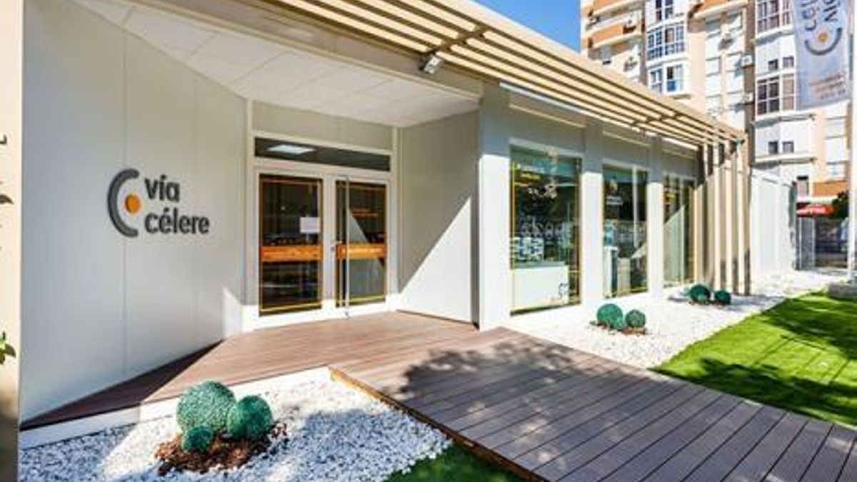 Oficina de ventas de la promotora inmobiliaria Vía Célere