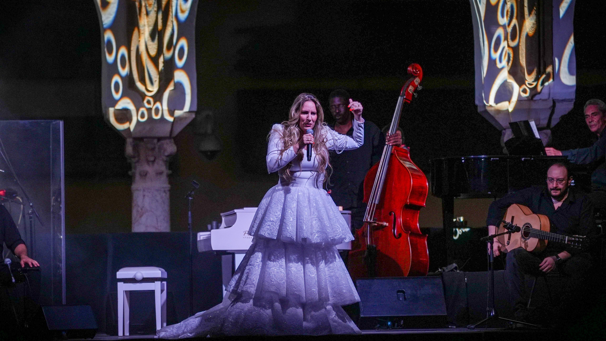 El concierto de María Toledo en el Patio de los Naranjos en la Noche Blanca del flamenco