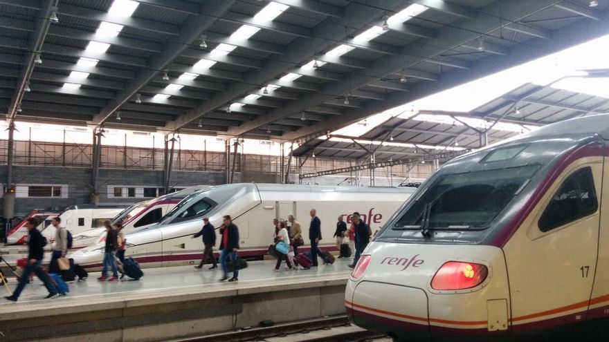 Los AVE Sevilla-Madrid circulan con normalidad de horarios tras reabrirse el tramo afectado por la incidencia el viernes