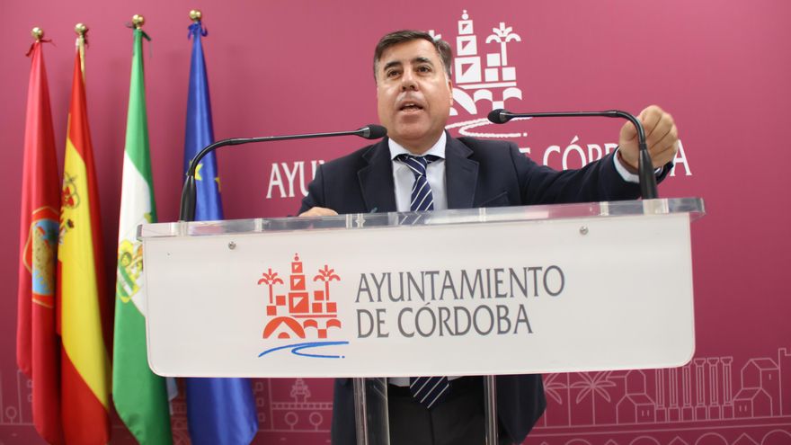 El PSOE denuncia que Madruga pasó gastos de un viaje privado a Asturias a la ELA de Encinarejo