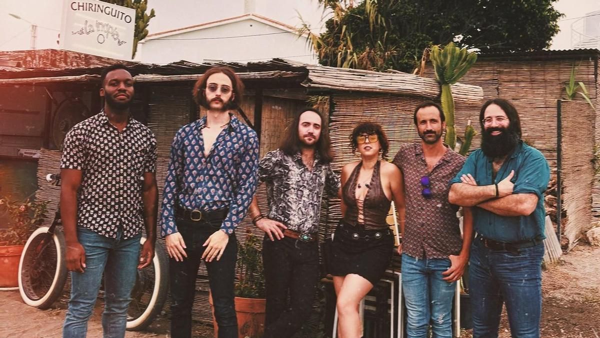 La banda White Coven ofrece un concierto enmarcado en el aniversario de la Radio Universitaria de León