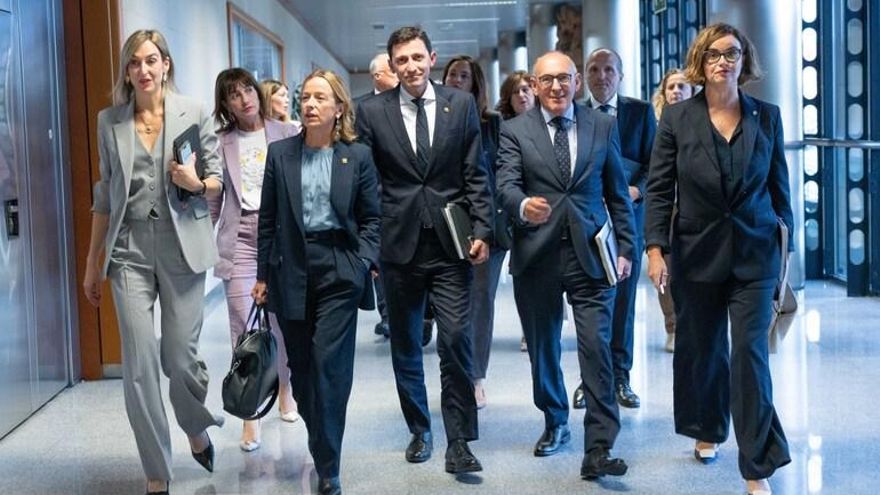 Bizkaia y Gipuzkoa lanzan sus presupuestos para 2026, aunque con diferentes necesidades de acuerdos