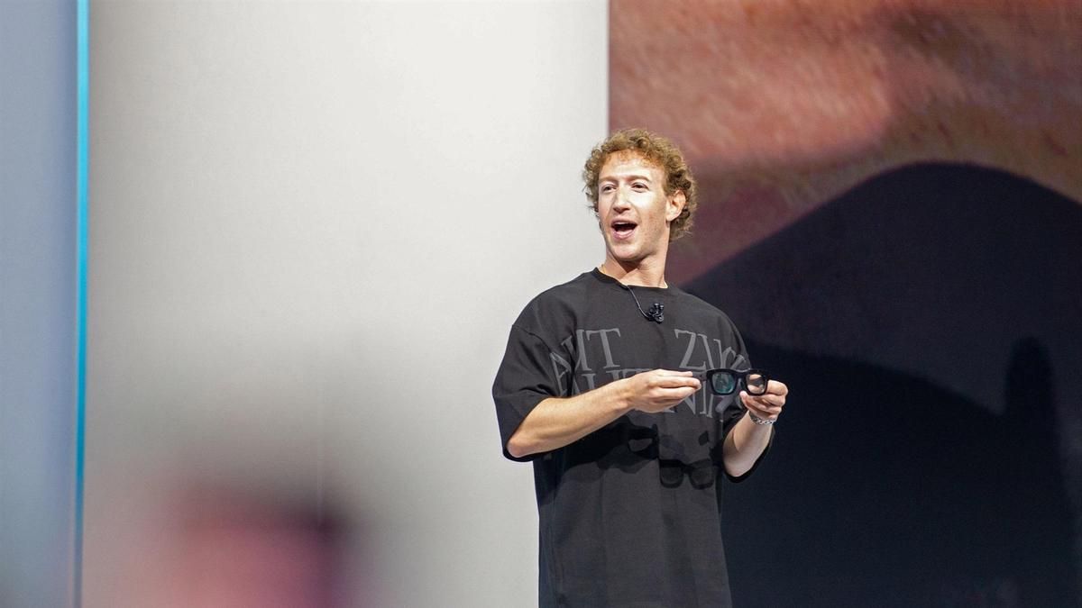 Zuckerberg publica en abierto su IA más potente y pone patas arriba el intento de frenar a China