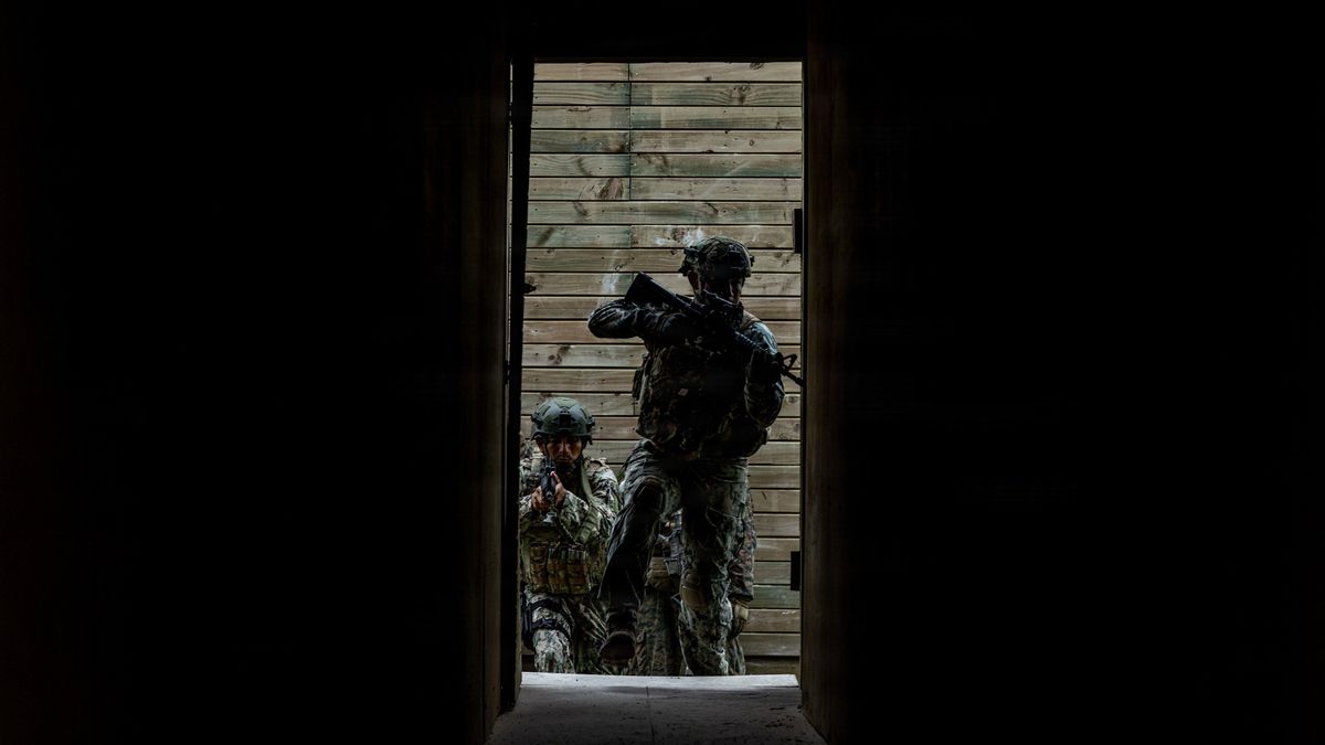 EEUU ayudó a bombardear una granja en Ecuador, y congresistas demócratas exigen al Pentágono que retire al ejército del país