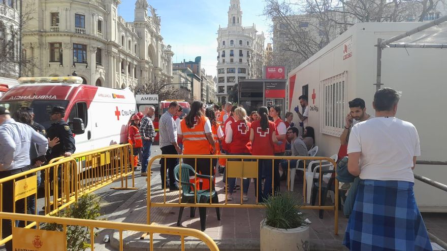 Los heridos por la explosión de una carcasa de la mascletà en València ya han recibido el alta médica