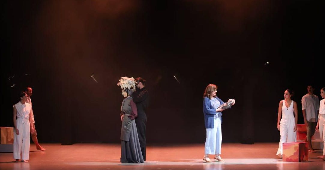 Conmemoración del Día de Canarias en el teatro Guimerá.