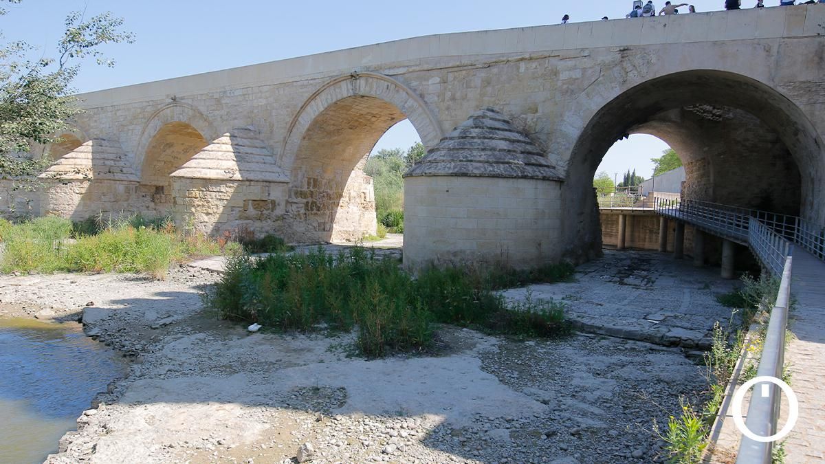 Río Guadalquivir a su paso por el Puente Romano