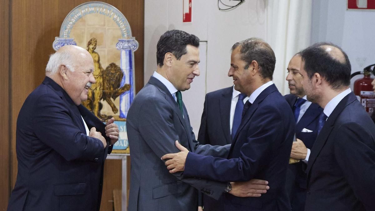 Moreno activa el cambio de los consejeros de Canal Sur y del Audiovisual justo antes de cerrar las listas del PP para el 29N