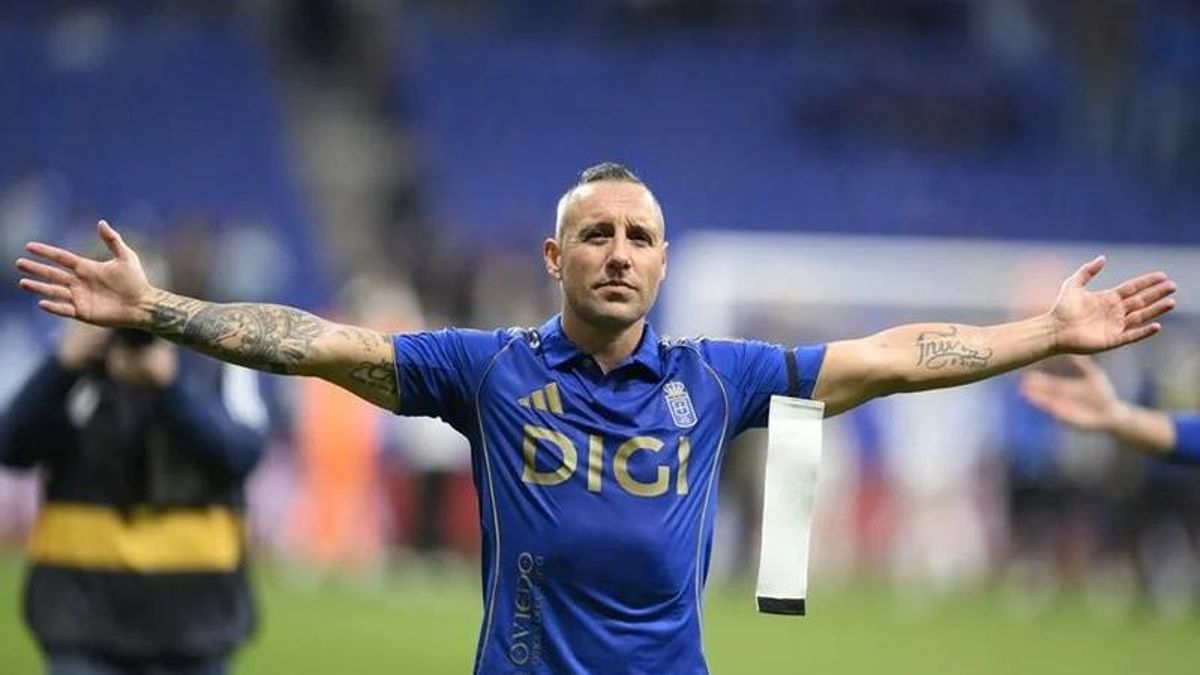 Santi Cazorla cuelga las botas en el Real Oviedo y se despide del fútbol tras 23 años de profesional