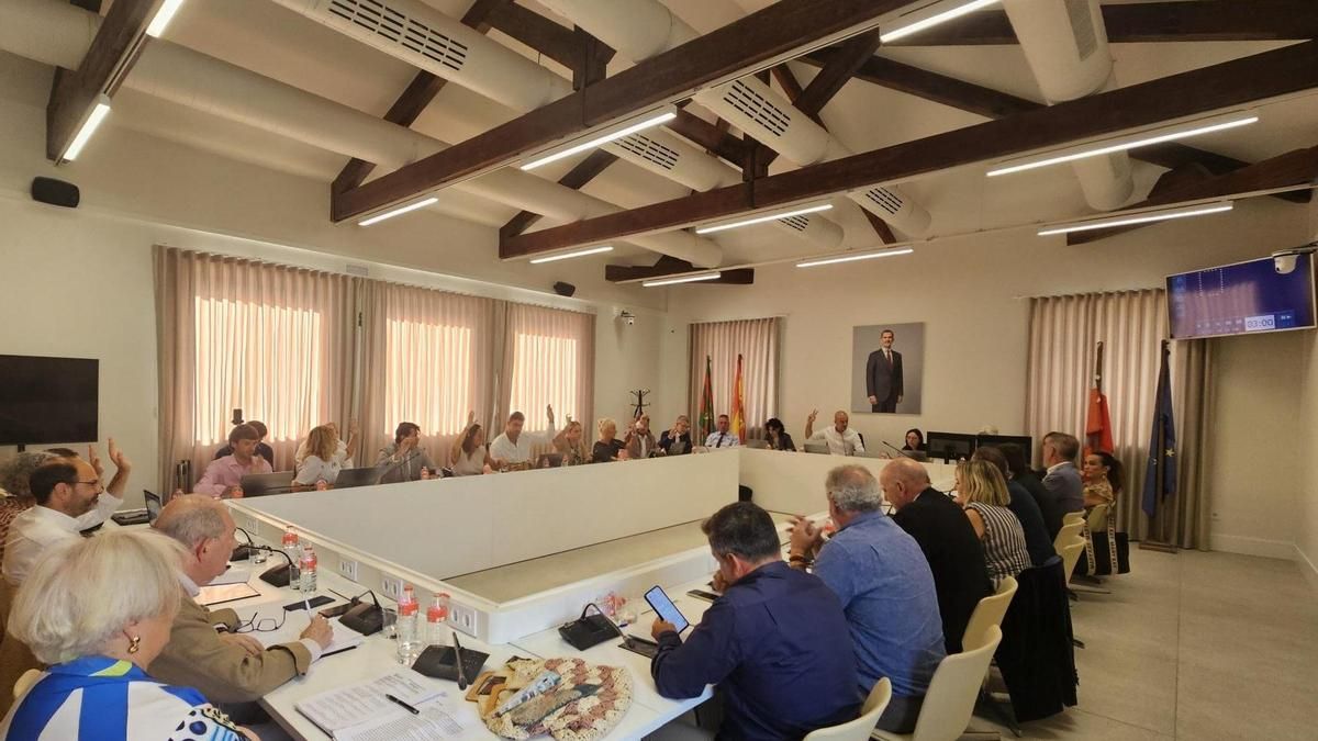 Torrelavega aprueba definitivamente la modificación de la ordenanza de aparcamiento