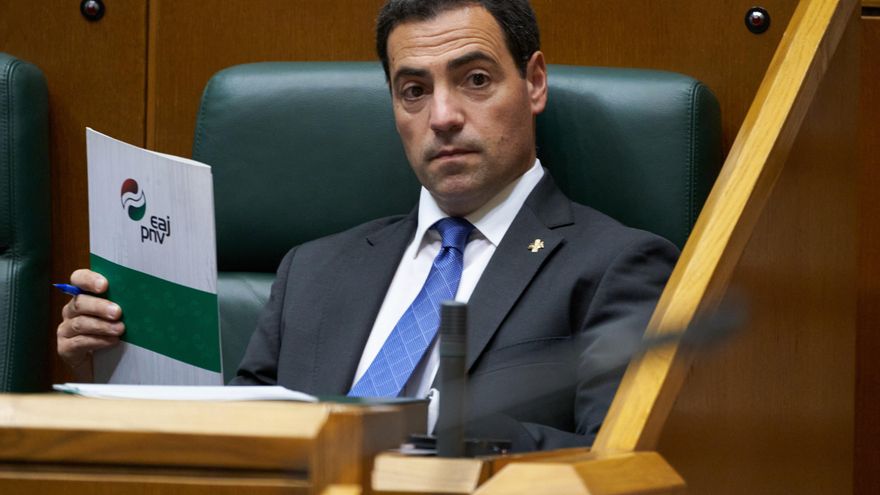 Imanol Pradales, un remero que ha salvado los muebles para el PNV y que sucederá a Urkullu