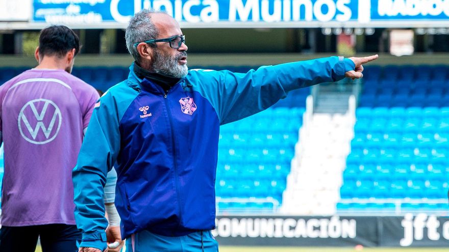 Dani Fernández, lesionado con España, baja para el Tenerife-Celta Fortuna