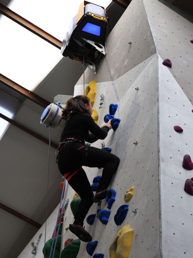 Dispositivo de asistencia a la escalada de MBS Industry.