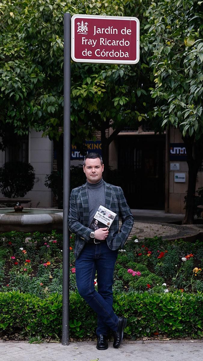 Alejandro Aguilar, autor del libro de Fray Ricardo de Córdoba