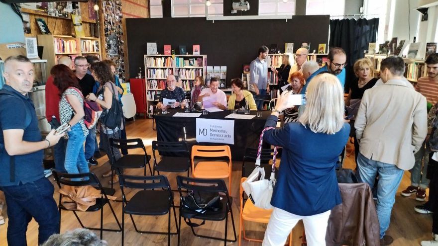 El manifiesto contra la derogación de la Ley de Memoria Histórica de Cantabria ha sido presentado el 4 de octubre en Santander.