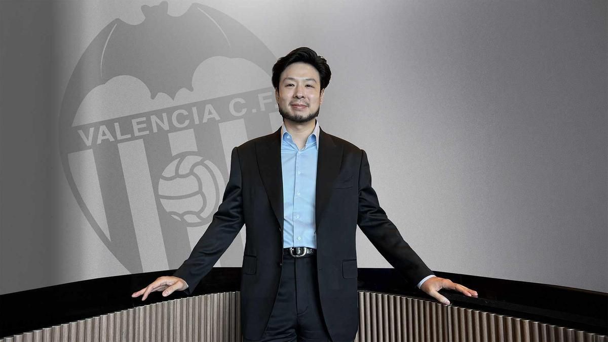 Lim vende un 42% de su paquete de acciones del Valencia CF a Pitchwise Holdings