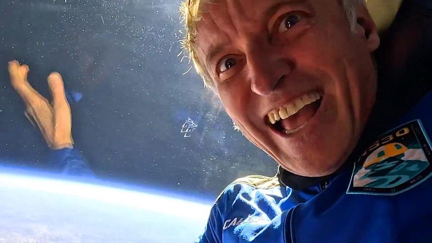 Telecinco difunde las primeras imágenes dentro de la nave de Jesús Calleja, que envía un mensaje a los terraplanistas