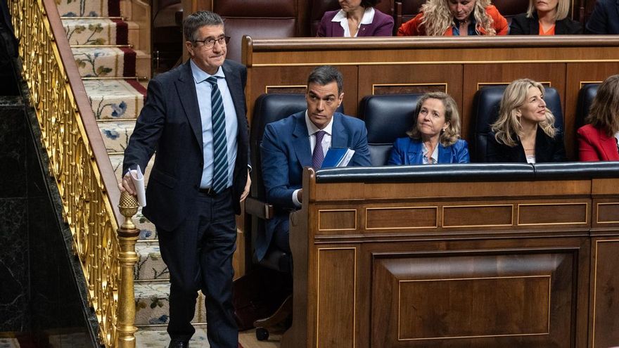 Sánchez confirma a Patxi López como portavoz en el Congreso y sitúa al andaluz Juan Espadas al frente del Senado