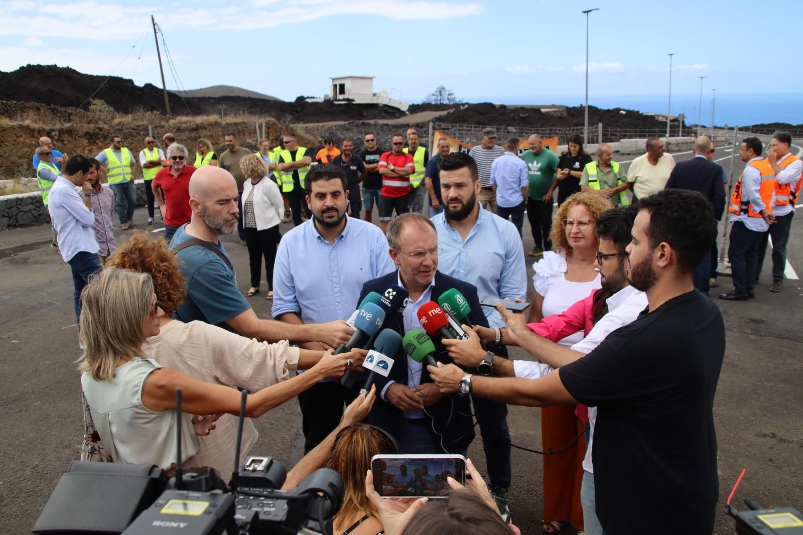 El Cabildo pone en uso la carretera de La Laguna-Las Norias, “punta de lanza de la recuperación”.