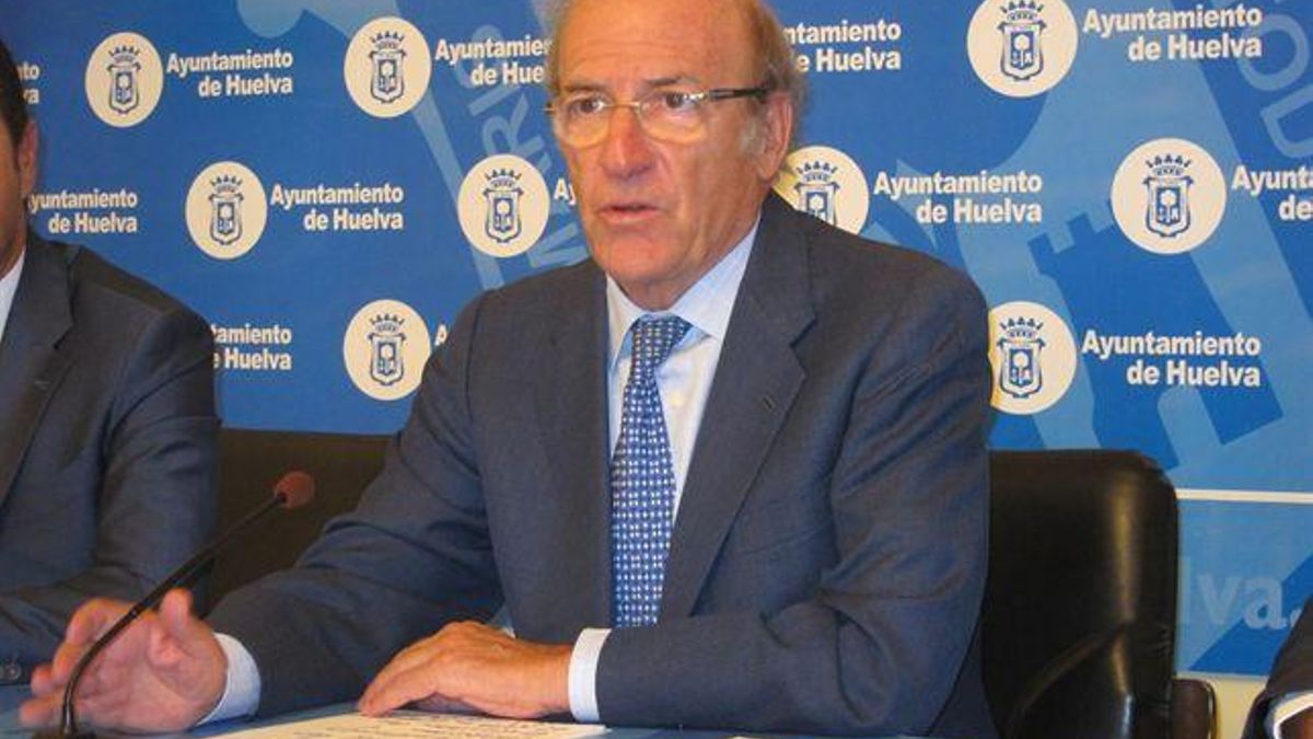 Pedro Rodríguez, alcalde de Huelva
