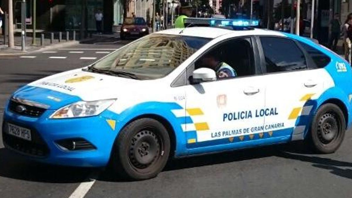 Agrede a dos policías en Gran Canaria mientras intervienen en un conflicto en el que no estaba involucrado y acaba detenido