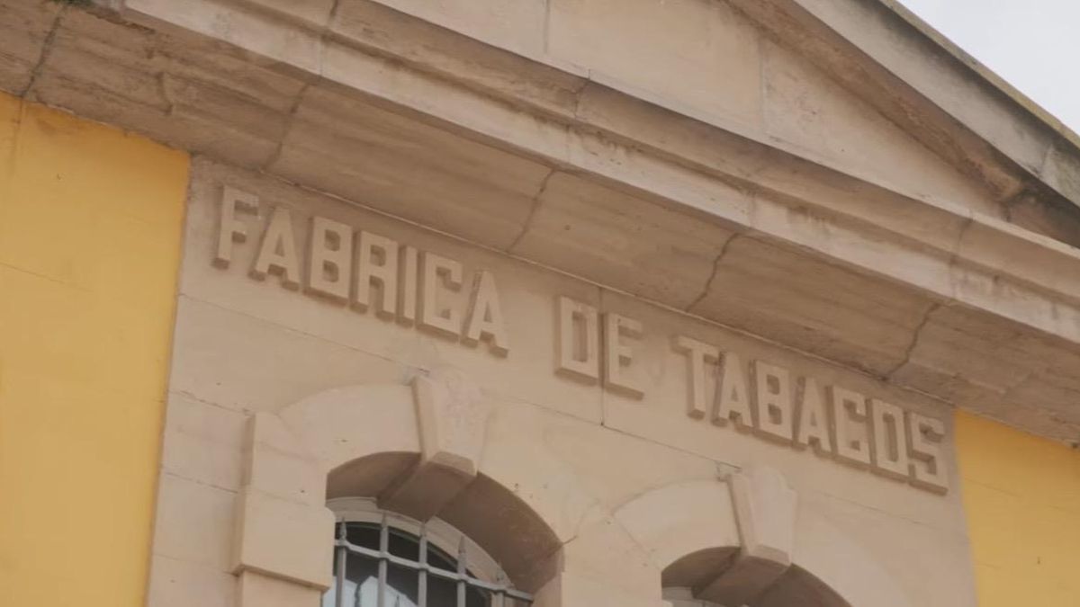 "Fábrica de  tabacos"