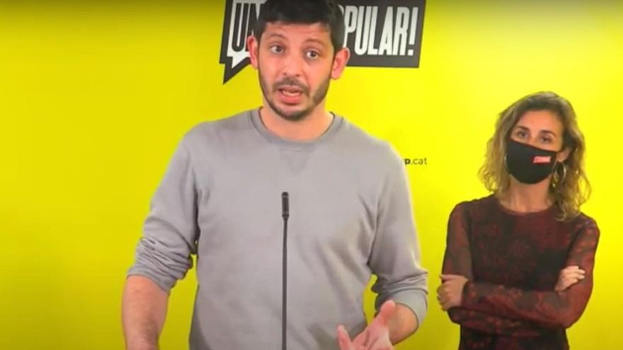 Los diputados electos de la CUP Xavier Pellicer y Laia Estrada.
