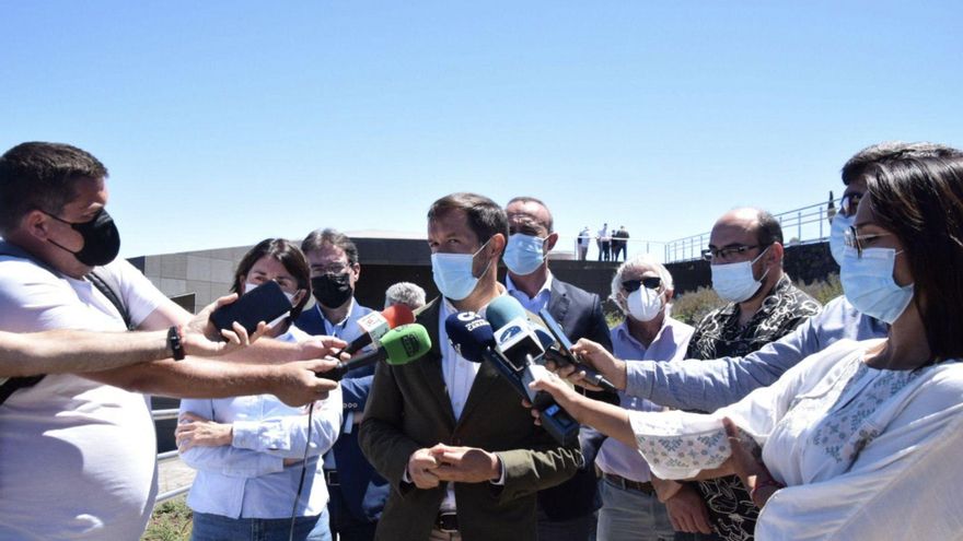 Mariano Zapata ofreció declaraciones a los medios tras la visita.