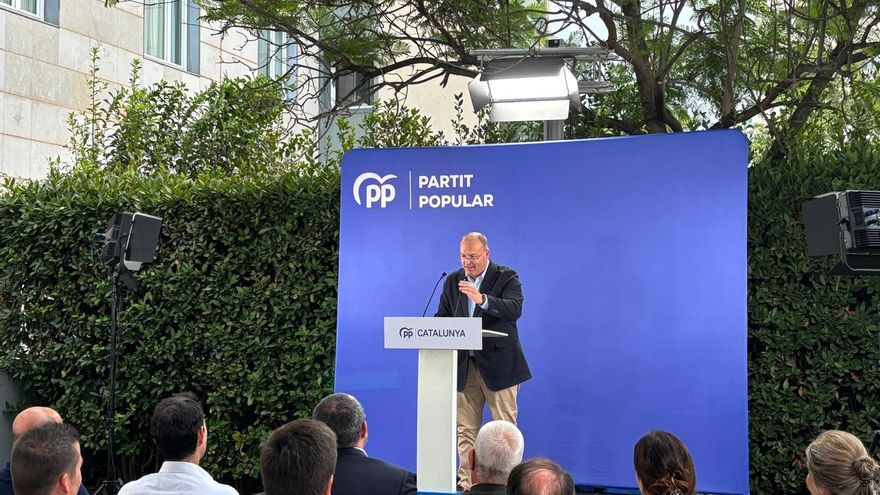 El secretario general del PP, Miguel Tellado, en un acto del PP en Cornellà de Llobregat (Barcelona).