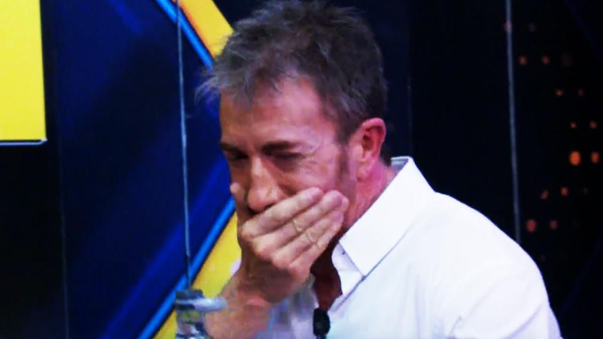 Pablo Motos despidió 'El Hormiguero' entre arcadas por la fruta con peor olor del mundo: "¡Qué asco!"