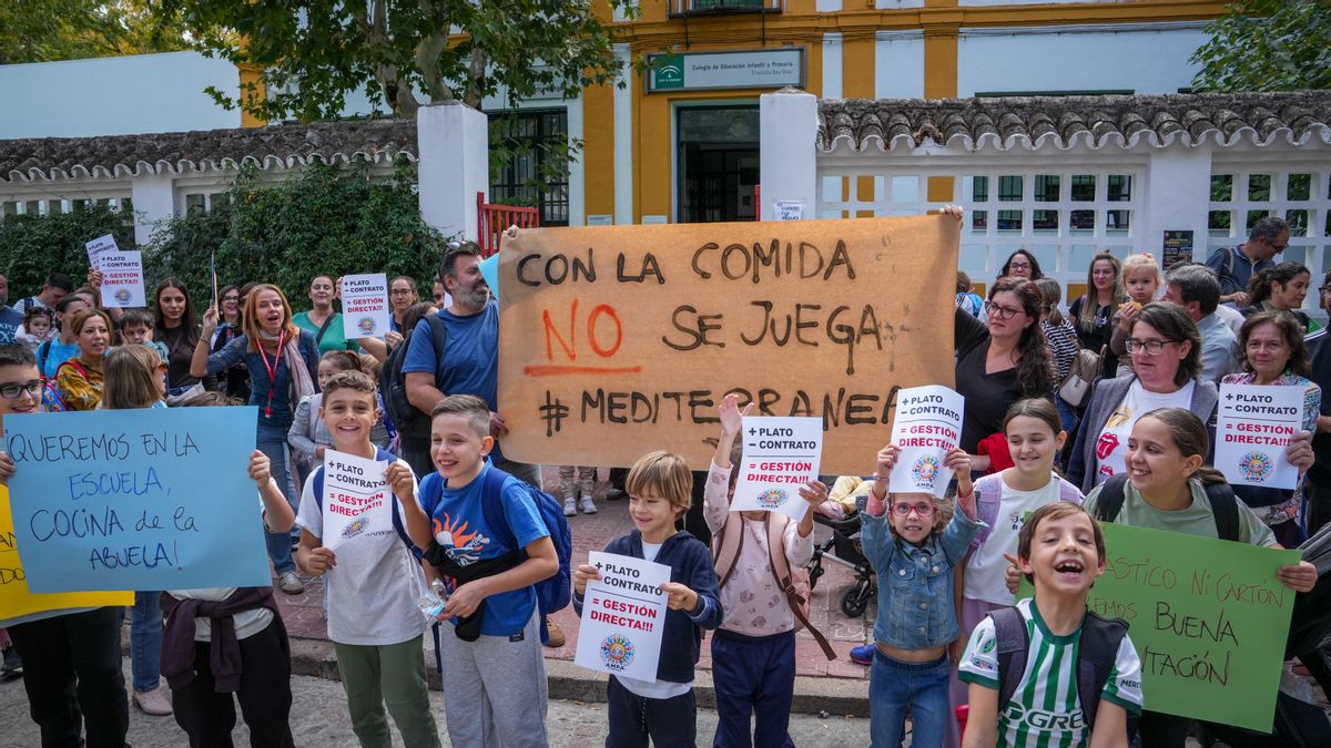 Protesta por el comedor en el Colegio Cronista Rey Díaz de Córdoba