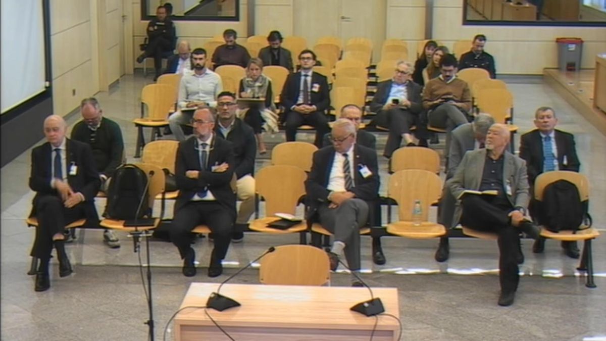 El PSOE vuelve a pedir la imputación de Cospedal y el PP en el arranque del juicio de Kitchen ante las "nuevas" pruebas