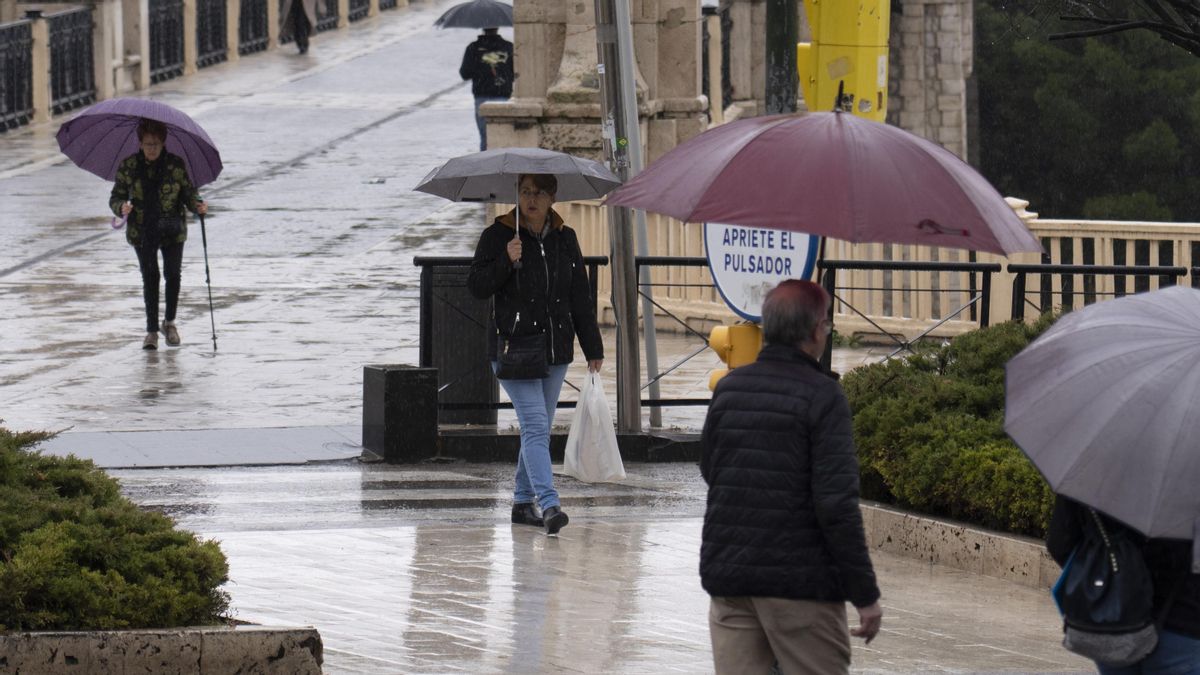 Las lluvias empañan el viernes en el extremo norte peninsular y seguirán durante el fin de semana