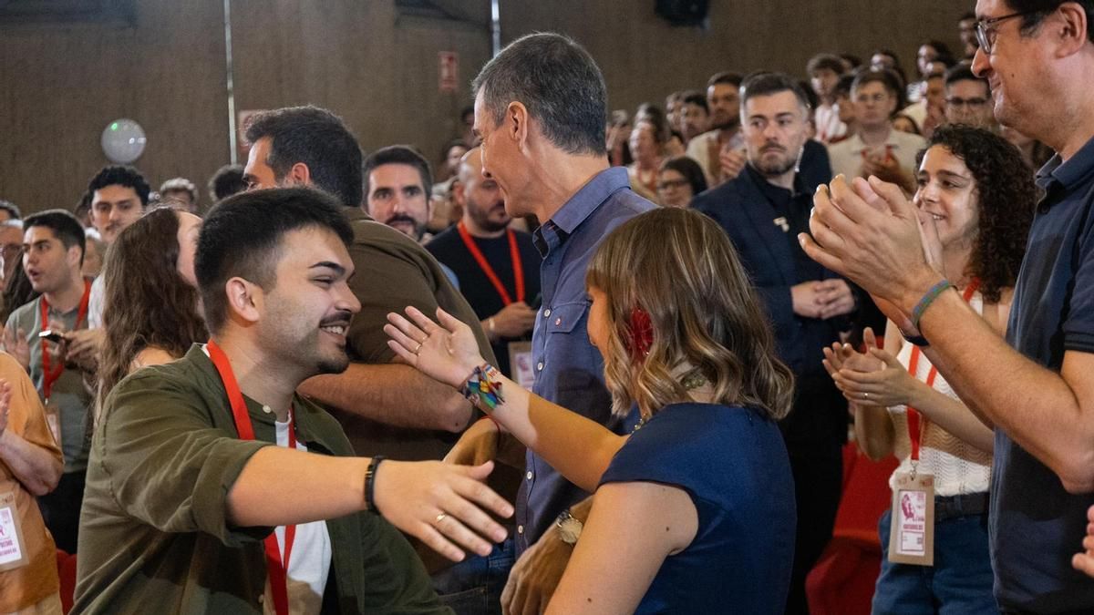 El leonés Álvaro Carro se incorpora a la nueva dirección federal de Juventudes Socialistas