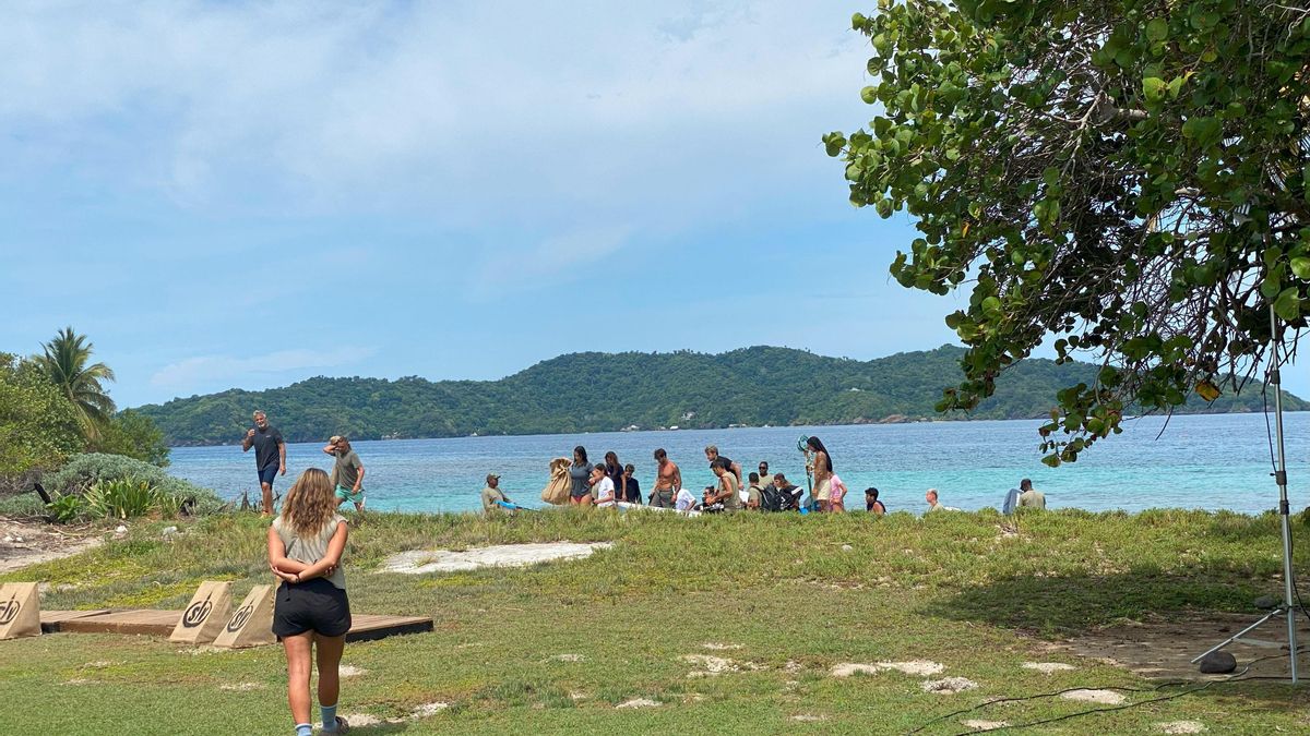 Los concursantes de 'Supervivientes', llegando a la grabación