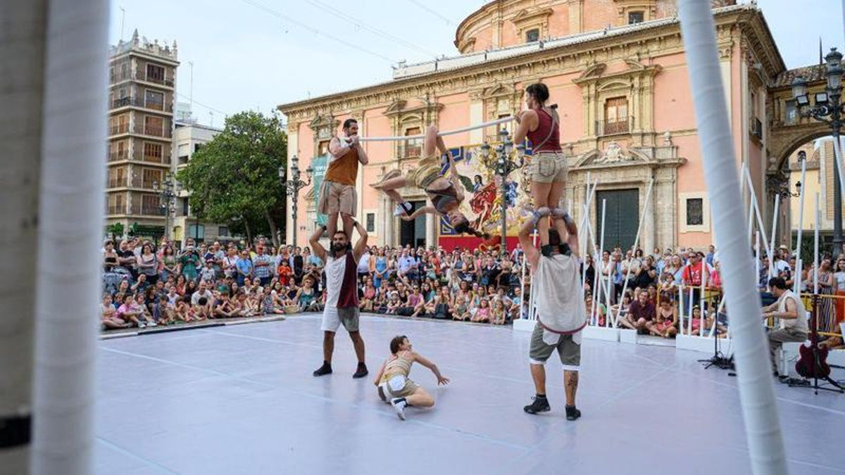 Acrobacias, magia y clown: ‘Circo a Escena’ llega a Ponferrada con dos espectáculos