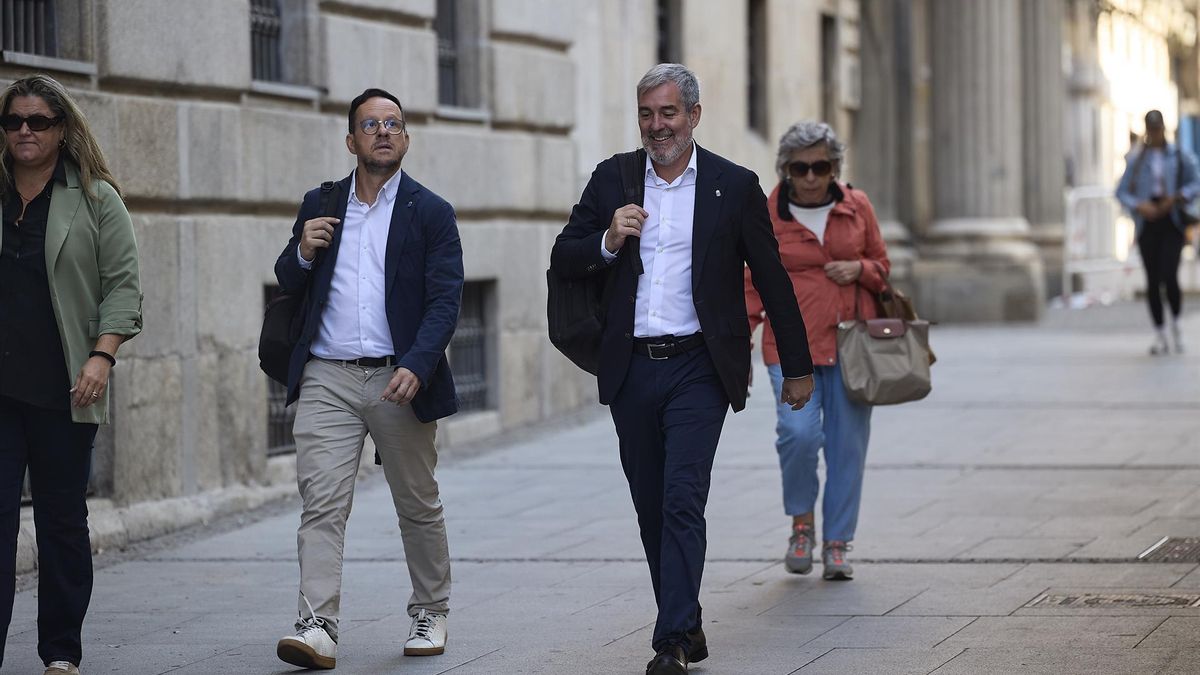 Fernando Clavijo, a su llegada este martes al Ministerio de Hacienda.