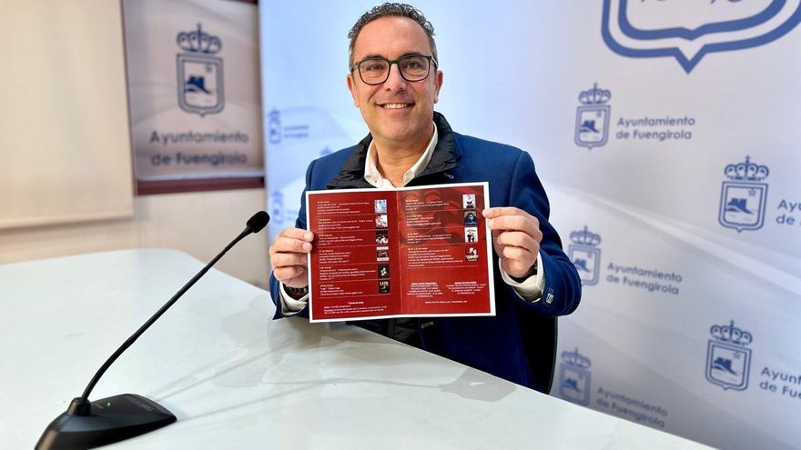 El concejal de Fuengirola Rodrigo Romero presenta la programación teatral de 2026