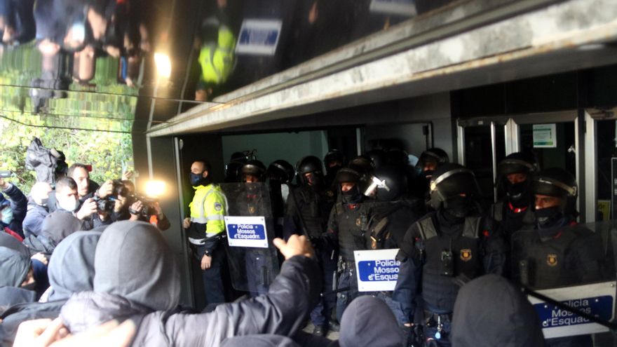 Incidentes en la Autónoma de Barcelona por las protestas contra un acto antiindependentista