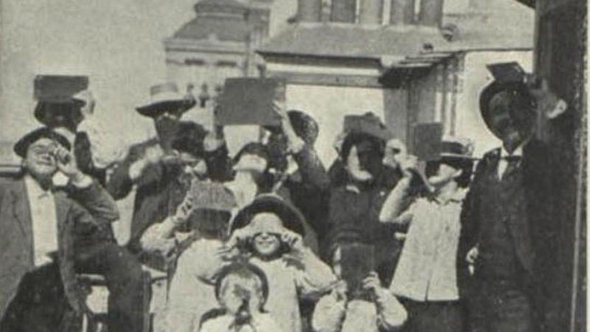 Cuando Zaragoza tuvo dos minutos de noche: el eclipse solar de 1905