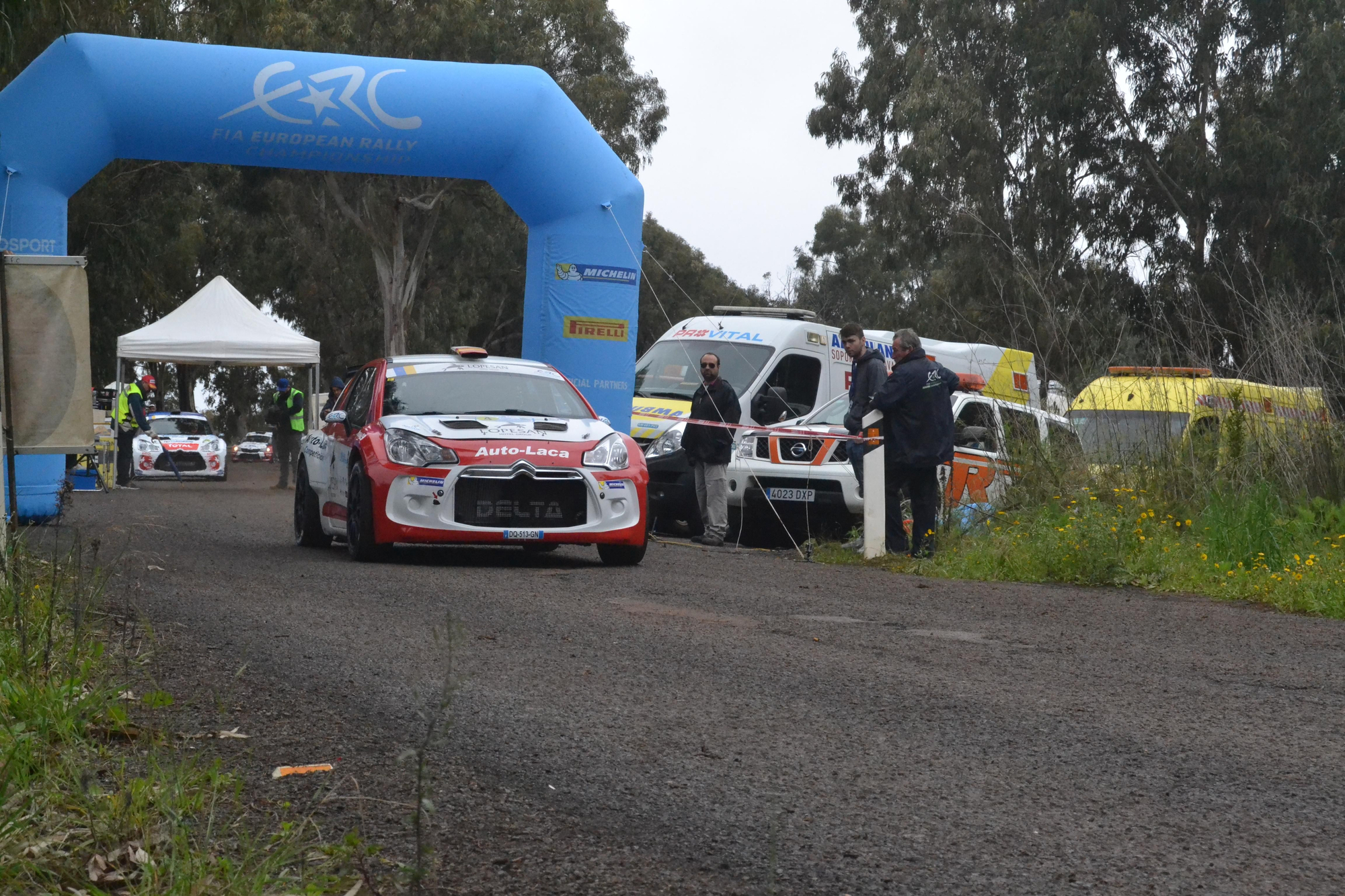 La salida del Rally Islas Canarias en el primer tramo del viernes 11, de Moya a Fontanales. (Iván Alejandro).