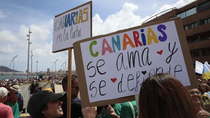 El Gobierno canario incluye a los residentes en zonas turísticas en la Ley de alquiler vacacional: “Lo que yo tengo es una vivienda”