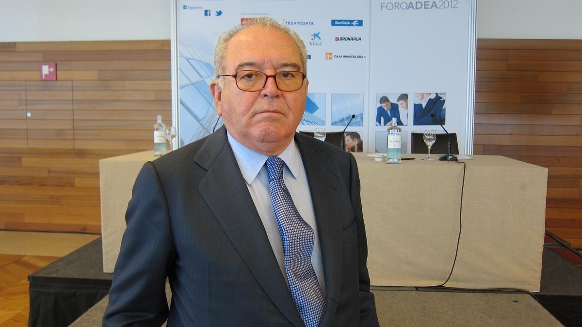 El Gobierno no ve incompatibilidad en que el exministro de Defensa Eduardo Serra entre en el Consejo de Airbus