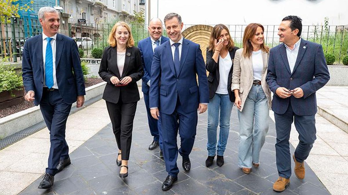 Nueva dimisión en el Gobierno de Cantabria: 15 altos cargos han dejado la Consejería de Cultura y Turismo en dos años de legislatura